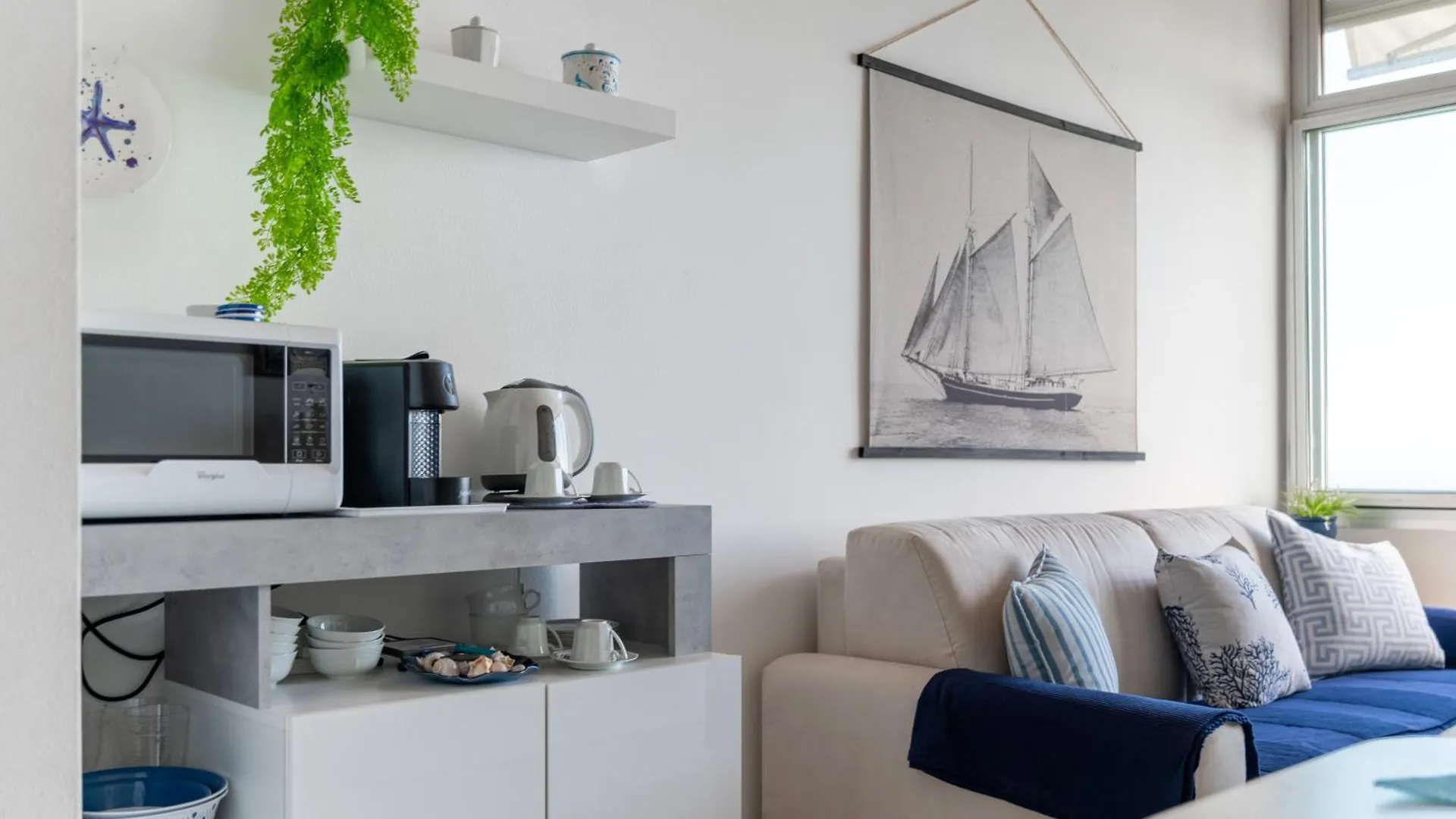 Nel Blu Dipinto Di Blu Apartment Villa Solari 0*,  Italy